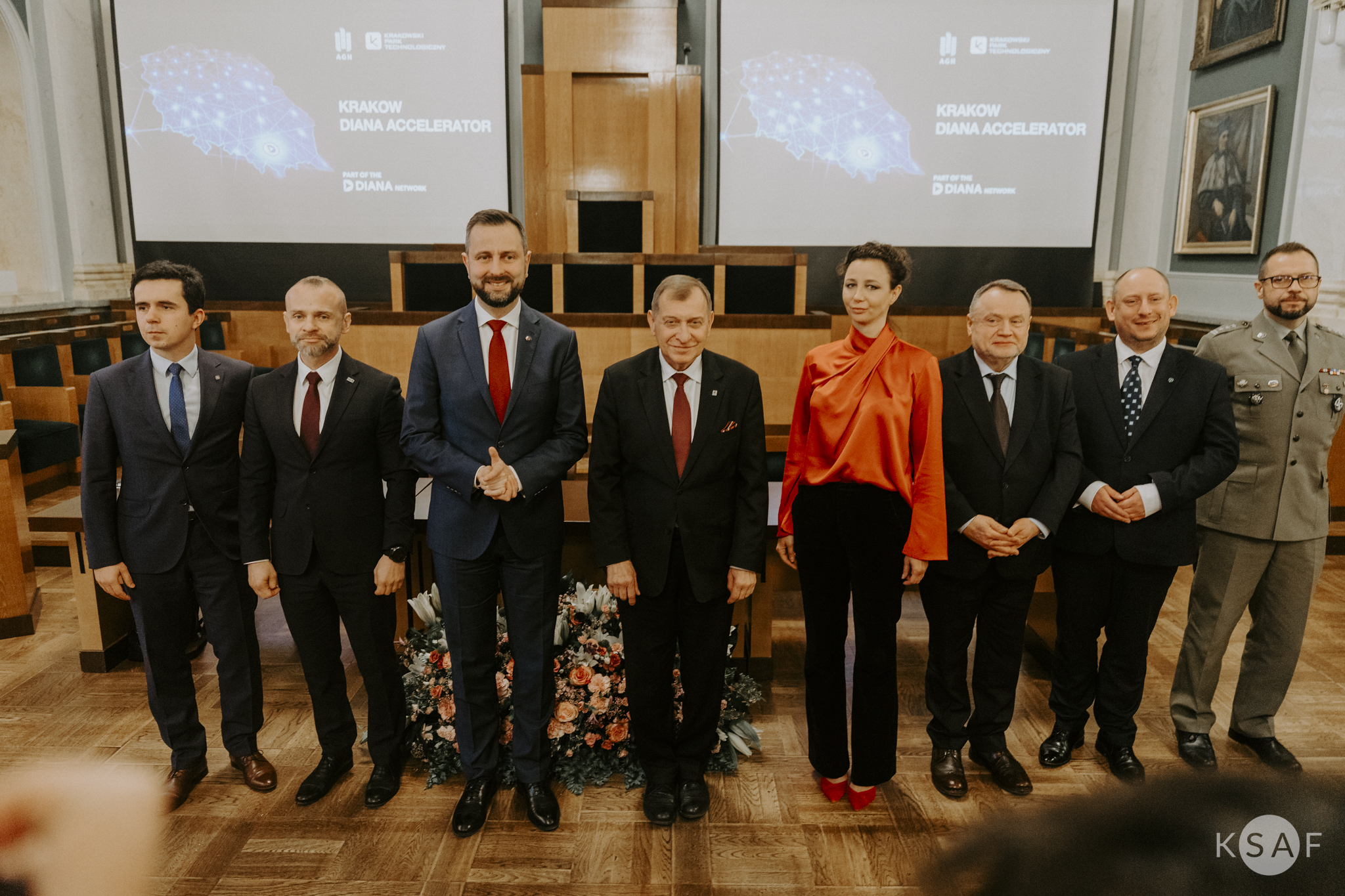 Krakow DIANA ACCELERATOR. Konferencja prasowa w AGH z udziałem Ministra Obrony Narodowej